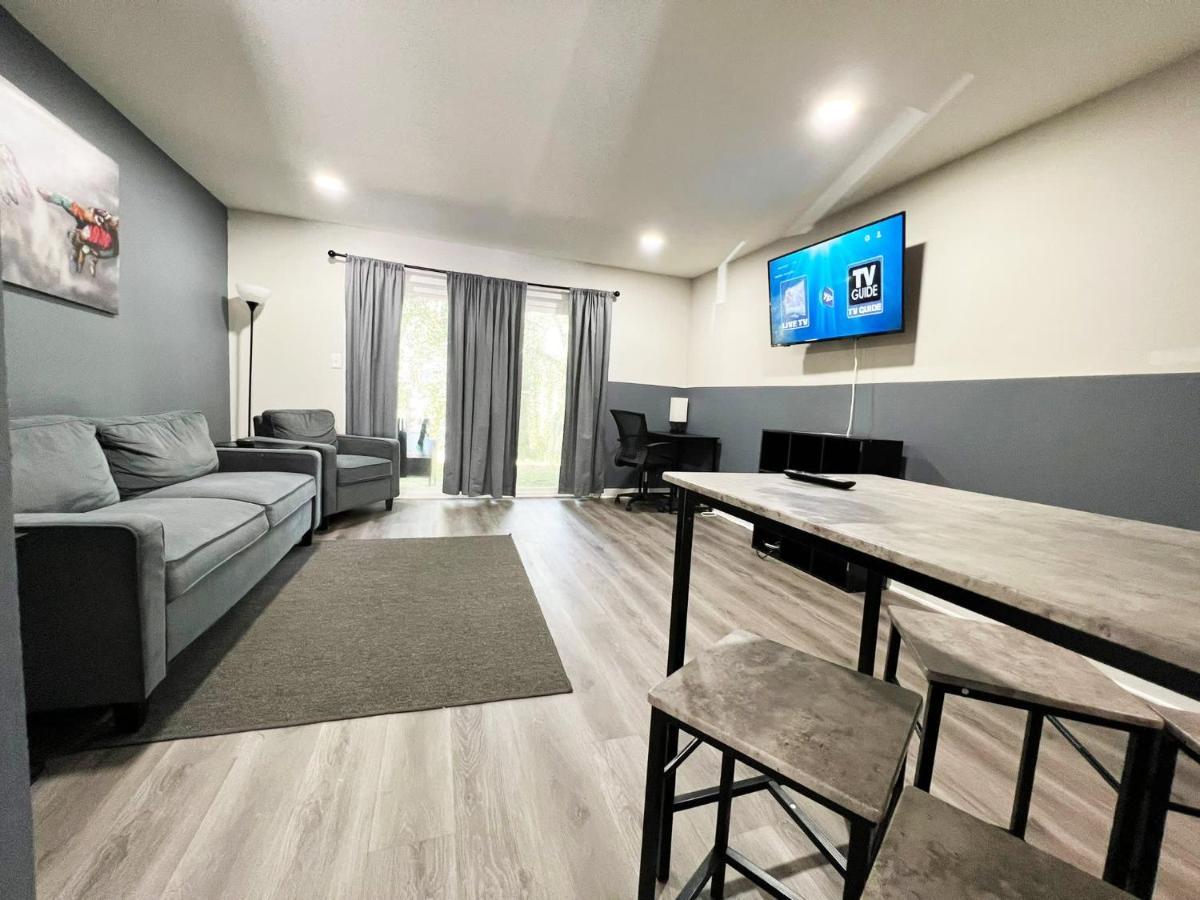 The Lux 28 Tvs Every Room Free Wifi Атланта Екстериор снимка